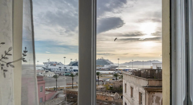 Affittacamere AioSardegna Al Porto-Camera 1_al_Porto, Забронировать Отель Кальяри Южная Сардиния, рядом с Piazza Yenne