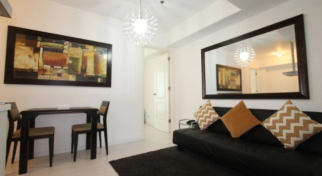 Двухместный номер Standard с балконом SIGLO SUITES @ The Azure Urban Resort Residences