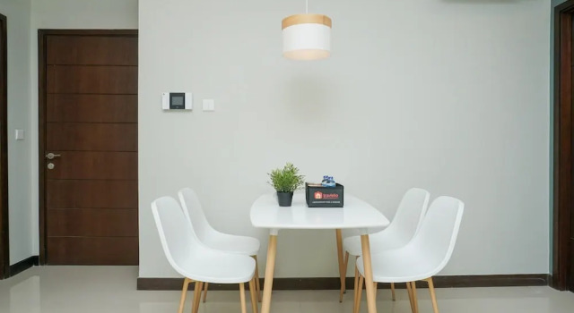 Comfy 4 Pax 2BR Apartment at Gallery West Residence, Book Apartment Jakarta Jakarta Province
