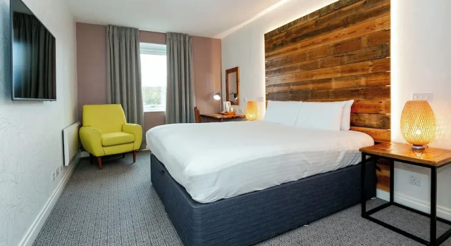 Номер Superior Cedar Court Bradford Hotel