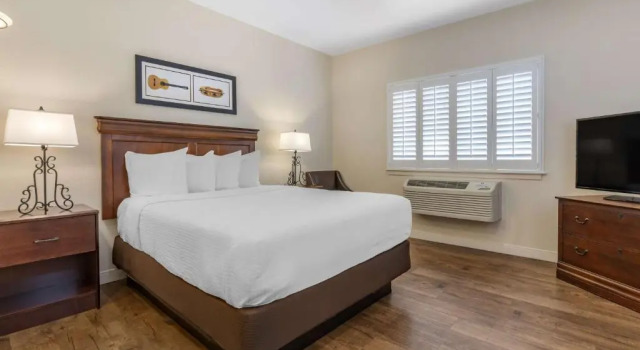 Люкс Best Western Rose Garden Inn