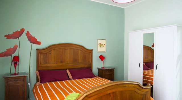 Camera doppia Economy con balcone Alma b&b