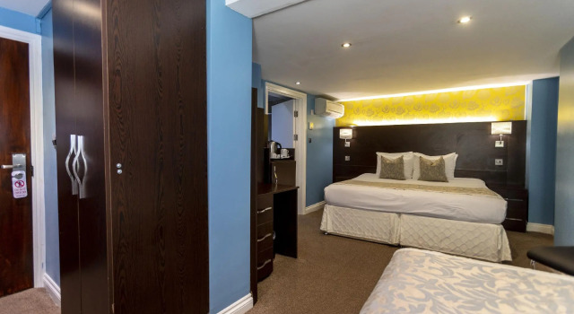 Трёхместный номер Standard Отель Shepherds Bush London