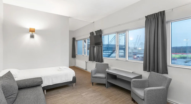 Трёхместный номер Standard Hotel Vellir