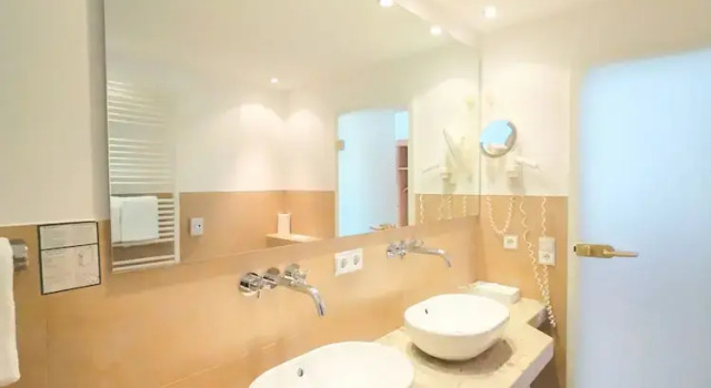 Двухместный семейный номер Standard с балконом и с видом на горы Bergvital Hotel Todtnau