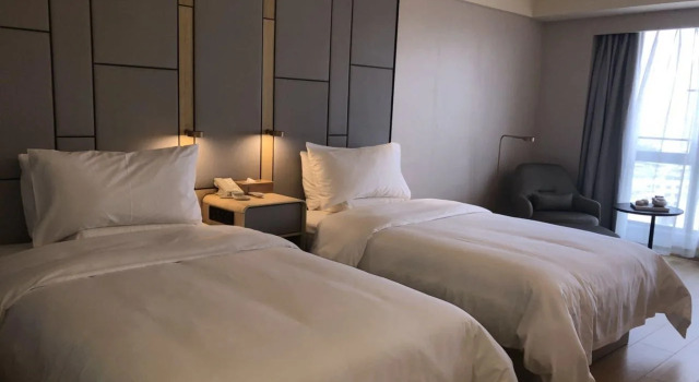 JI Hotel Chengdu Dafeng Shengmaide Plaza, Boek Hotel Hotels in Chengdu met parkeren, Parkeren