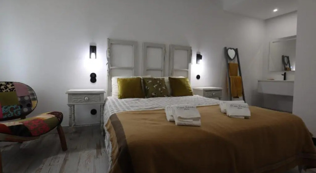 Апартаменты с 3 комнатами Apartamentos Beco dos Quartinhos - FREE WIFI - NETFLIX - BY BEDZY