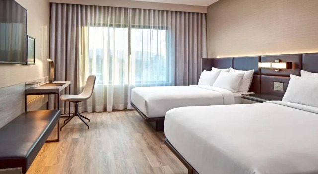 Четырёхместный номер Standard AC Hotel by Marriott Palo Alto