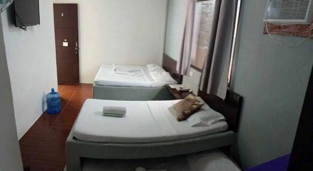 Четырёхместный номер Standard Lolas Lodge