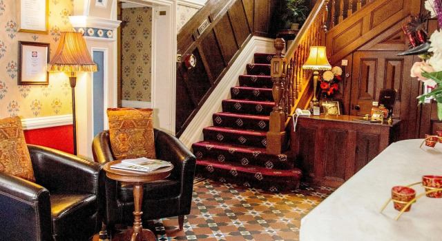 Trivelles Park Hotel, Забронировать Отель Отели Престон с парковкой, рядом с Престонские доки, Парковка