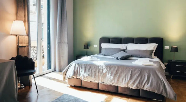 BOLOGNA SUITES - PRIVATE BATHROOM, Забронировать Отель Бизнес-отели Болоньи, рядом с Городской музей Средневековья, 4* 5*
