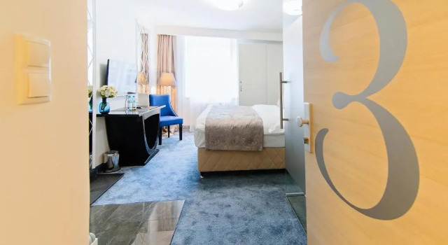 Номер Deluxe 1st City Apartments