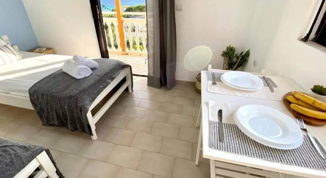 Relaxing Sea View Studio at Xenios Avlais