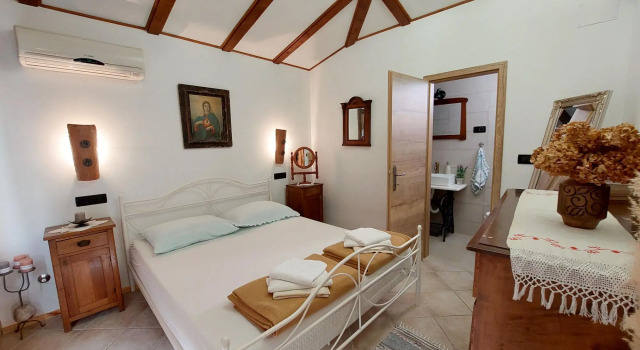 House Rustic Heaven, Забронировать Отель Отели Приморско-Горанской жупания с парковкой, Парковка