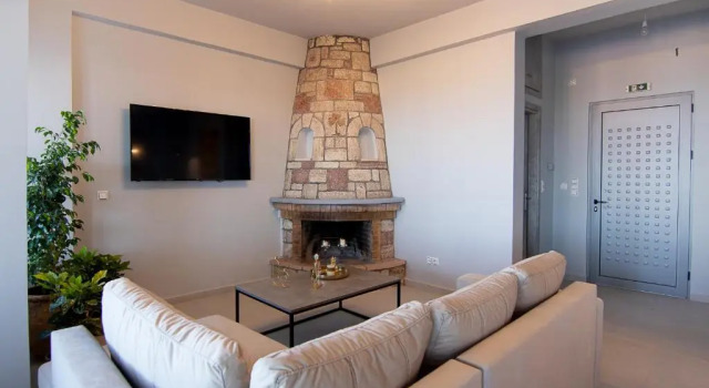 Georgiannas suite with private pool , greysuite, Забронировать Отель Отели периферийной единицы Мессения с бассейном, Бассейн