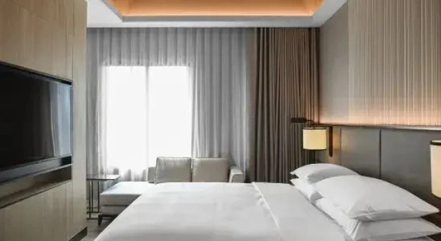 Люкс Пентхаус с 3 комнатами с видом на бассейн Marriott Executive Apartments, Bangkok Townhall Sukhumvit