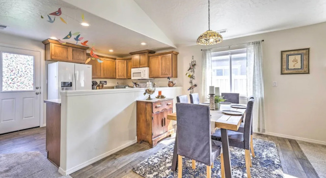 Prismatic Boise Retreat w/ Fenced Backyard!, Κράτηση Ξενοδοχείο Μπόιζι Bogus Basin