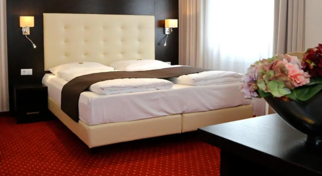 Четырёхместный номер Standard Hotel Herbst Berlin