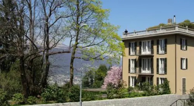 Hotel Bellevue Bellavista Montagnola, Забронировать Отель Отели Лугано с парковкой, Парковка