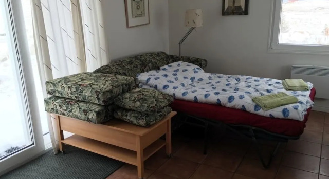 Люкс Lækjarkot Rooms and Cottages with Kitchen
