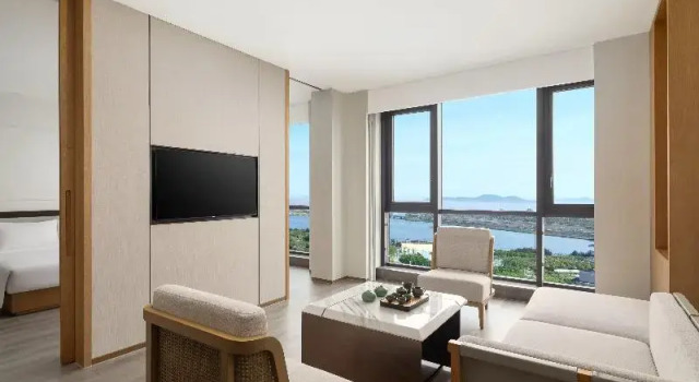 Люкс Holiday Inn Ningbo Xiangshan Damu Bay by IHG