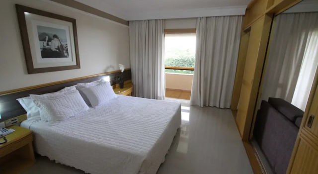 Люкс Executive с балконом Hotel Michelangelo