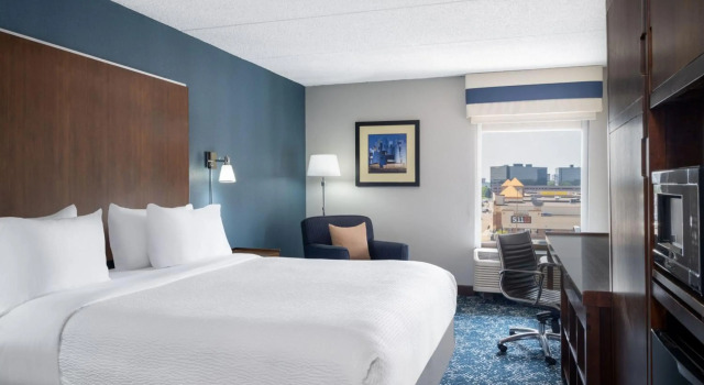 Four Points by Sheraton Mall of America Minneapolis Airport