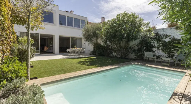 Апартаменты Contemporary Restelo Pool Haven by Cadenzalux