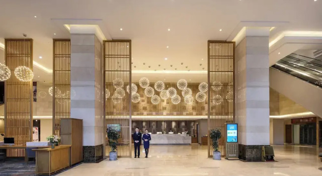 Mehood Lestie International Hotel Nancun Wanbo Metro Station Branch, Boek Hotel Hotels in Guangdong met parkeren, Parkeren