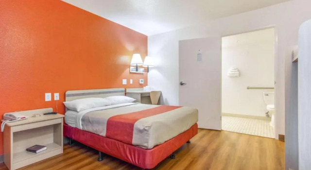 Двухместный номер Standard Motel 6-Phoenix, AZ - West