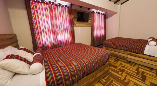 Четырёхместный номер Standard River & Land Hotel
