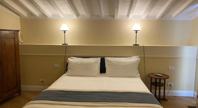 Апартаменты Luxury La Croce D'oro Santa Croce Suite Apartments