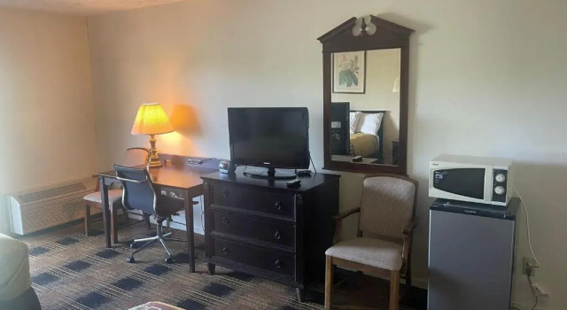 Четырёхместный номер Standard Knights Inn - Dillard