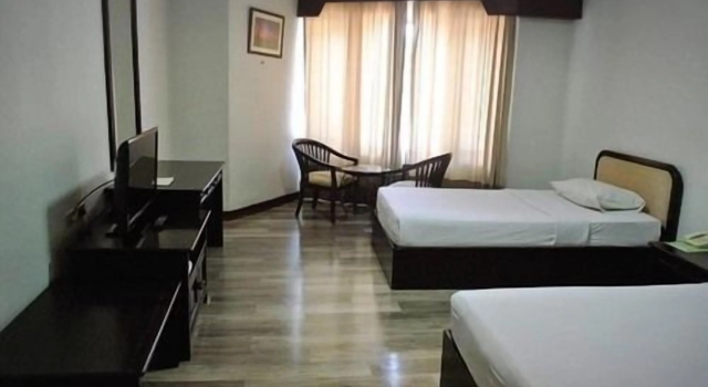 Royal Diamond Hotel