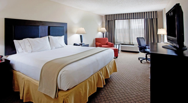 Двухместный номер Standard Holiday Inn Express and Suites Newberry by IHG