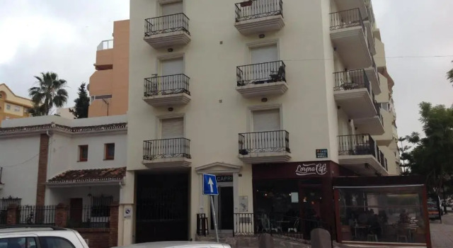 Apartamento Capri Los Boliches Wifi gratis Beach 100m, Забронировать Апартаменты/квартира Апартаменты Фуэнхирола, рядом с Salon Varietes Theatre, Апартаменты/квартира