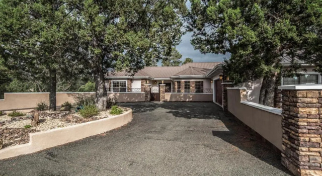 Коттедж с 5 комнатами Sierra Silver by Ruidoso Vacation Rentals