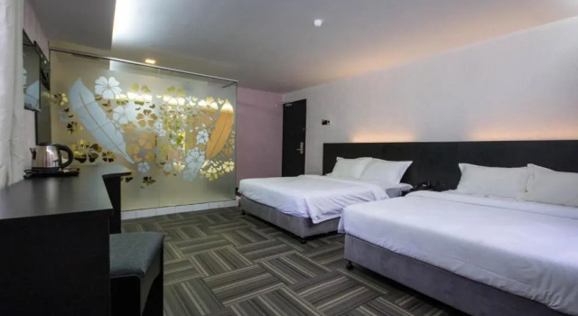 Lakosztály S Hotel