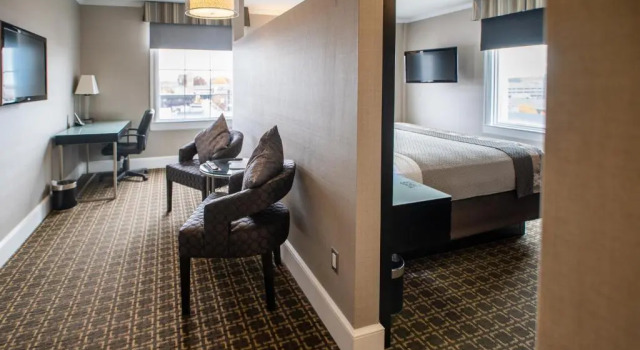 Полулюкс voco The Tiger Hotel, Columbia, MO by IHG