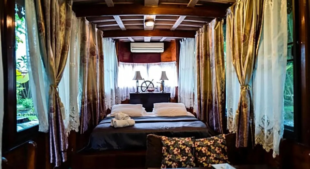 Люкс Kaengkrachan Boathouse Paradise Resort