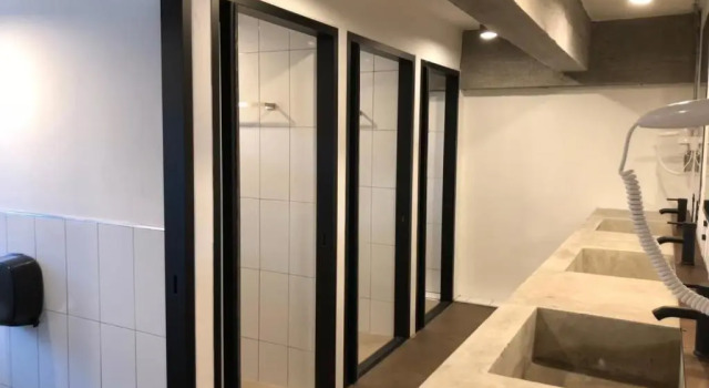 Кровать в общем номере The Entaneer Poshtel
