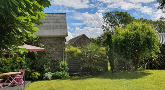 Четырёхместный номер Standard La Bastide du Moulin - Mont St Michel