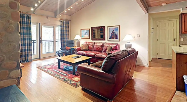 Timberline Condominiums 1 Bedroom Loft Deluxe Unit A3F