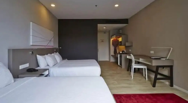 Трёхместный номер Deluxe с видом на окрестности Hotel Damansara Perdana - Q