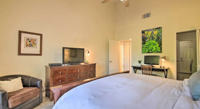 Апартаменты с 2 комнатами Updated Palm Desert Escape w/ Resort Amenities!