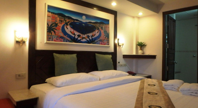Paradise Inn