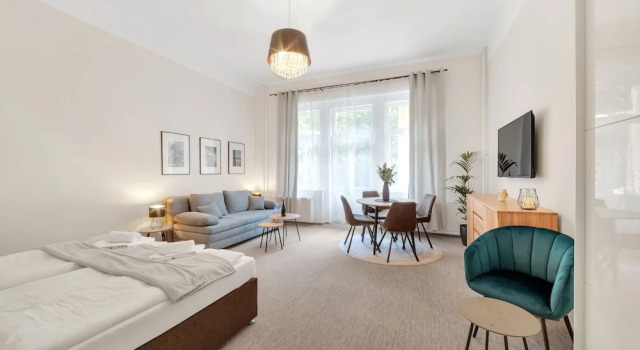 Студия с балконом Rezidence Villa Gloria