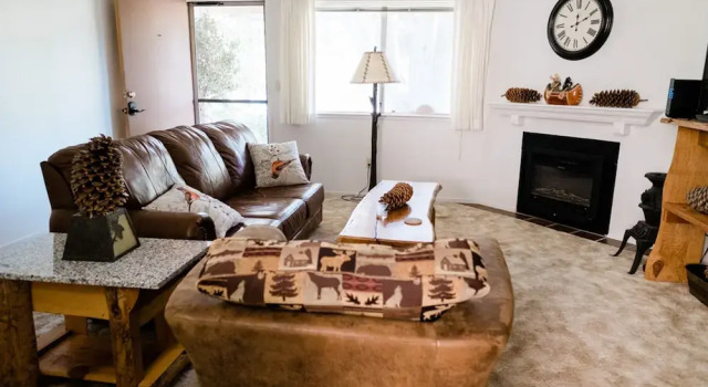 Pinecone Getaway, Buchen Sie Ferienhaus Oakhurst Yosemite National Park
