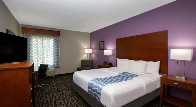 Номер Standard La Quinta by Wyndham Tupelo