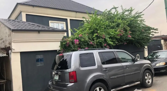 Gachiba Hotel & Suites, Prenota Hotel Iba Amuwo Odofin